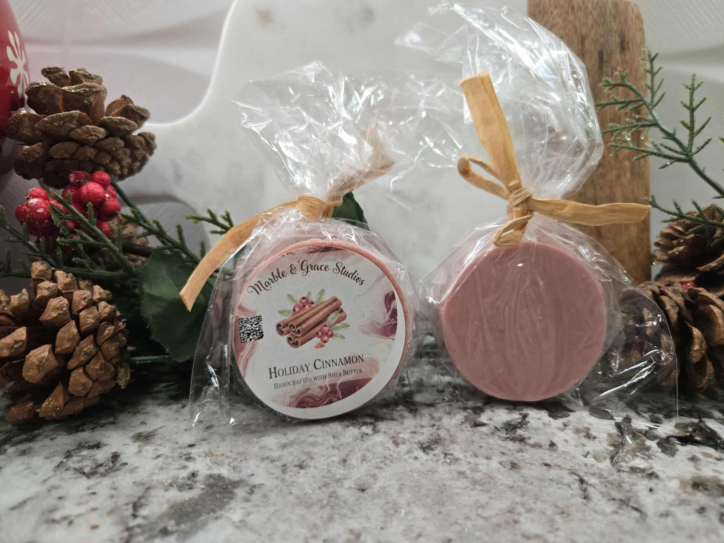 Holiday Collection Loofah Soap